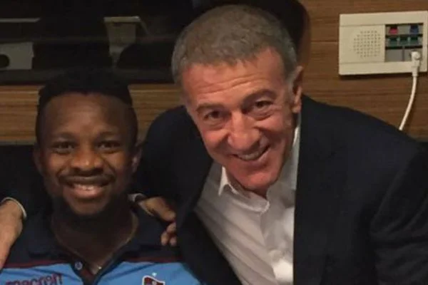 Trabzonsporlu futbolcu Onazi ameliyat edildi