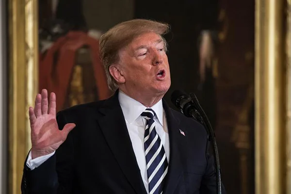 Trump ile Demokrat liderler arasında 'Meksika sınırına duvar' tartışması