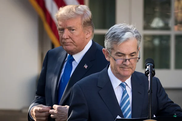 Trump'ın hedefindeki isim 'FED Başkanı'