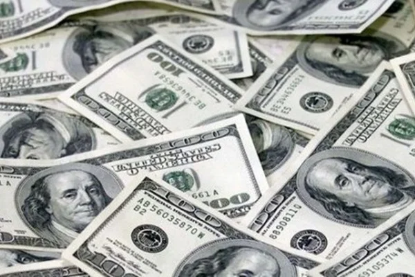Trump'ın mesajı ardından dolarda sert düşüş