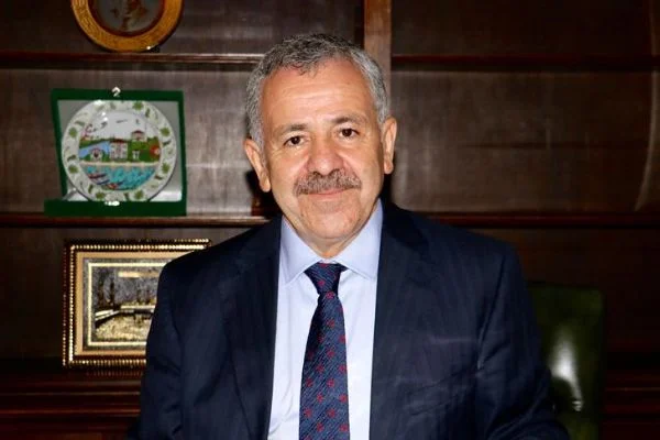 Türkiye'nin Lahey Büyükelçisi Dişli: Sorunlu ilişki döneminden, olumlu ilişki dönemine girdik