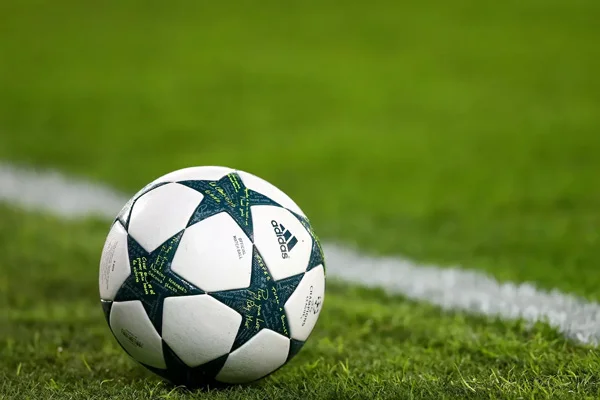 UEFA'dan flaş karar: 2021-2022'de yeni turnuva