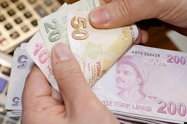 Yaşlı aylığı 1000 TL'ye çıktı