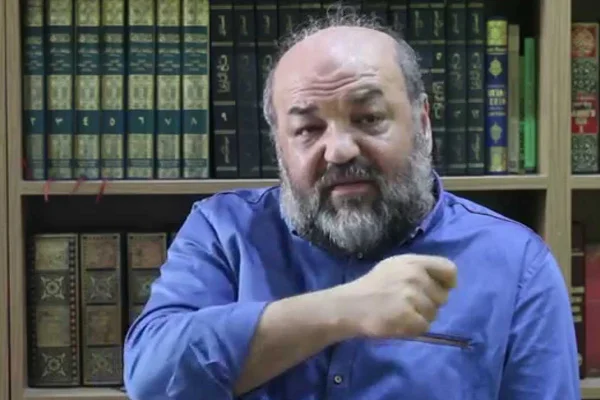 Yazar İhsan Eliaçık gözaltına alındı