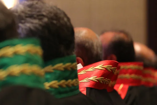 17 hakim ve savcı FETÖ'den ihraç edildi