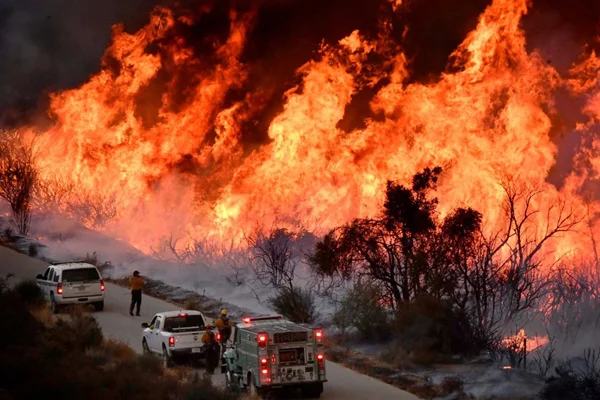 2018'in en maliyetli doğal afeti California orman yangını oldu