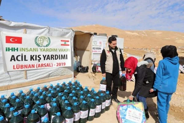Acil yardım çağrısının yükseldiği Arsal'a Türkiye'den yardım