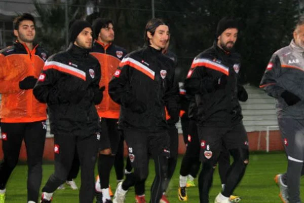 Adanaspor'da hazırlıklar başladı