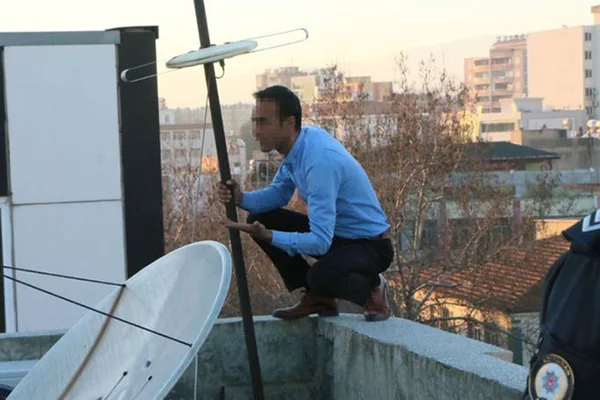 Adıyaman'da intihara kalkışan kişiyi eşi ikna etti