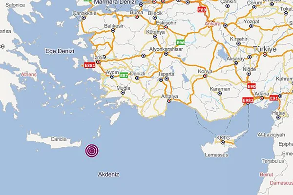 Akdeniz'de üst üste 2 deprem