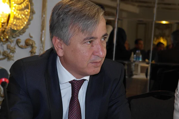 Aydın Ünal Yeni Şafak'taki yazılarına bu yazı ile son verdi