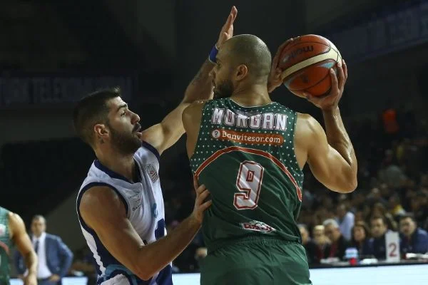 Banvit, Ankara'da farklı kazandı