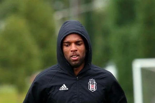 Beşiktaş, Babel'in Fulham'a transfer olduğunu açıkladı
