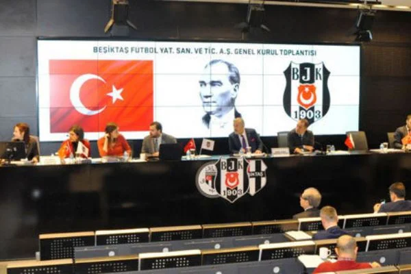 Beşiktaş'ta olağan genel kurul toplantısı yapıldı
