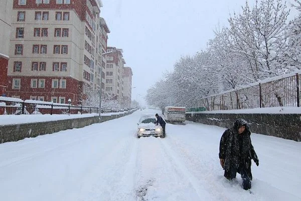 Bingöl'de eğitime kar engeli