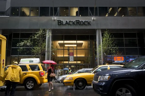BlackRock'ın değeri 6 trilyon doların altına düştü