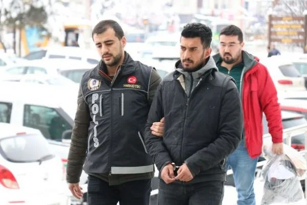 Bolu'da, 470 gram eroinle yakalanan şüpheli tutuklandı
