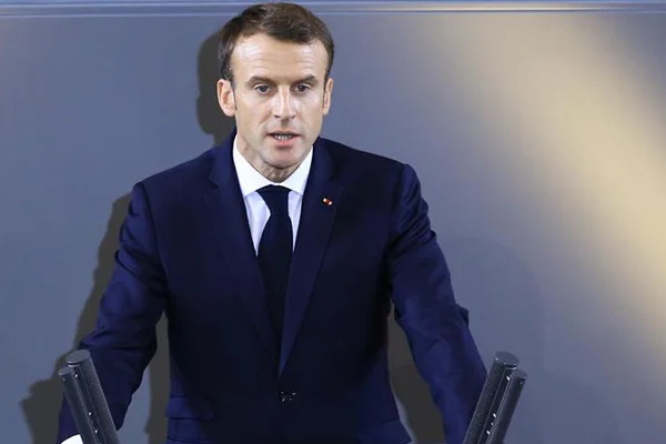 Brexit reddi sonrası Macron'dan yorum