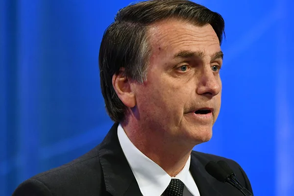 Brezilya'da seçimleri kazanan Bolsonaro yemin etti