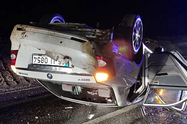Bursa'da otomobil takla attı