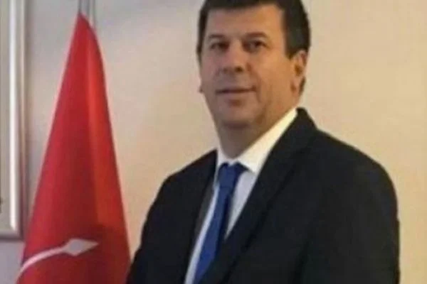 CHP'nin Kadıköy adayından Atatürk'e bağlılık açıklaması