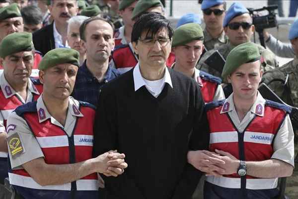 Darbeci generalin odasından 'Türkiye'yi bölme planı' çıktı