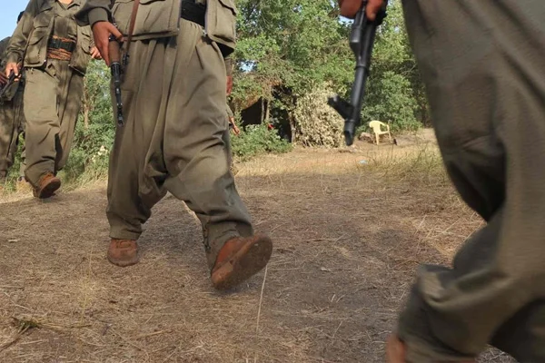 Diyarbakır'da 2 terörist etkisiz hale getirildi