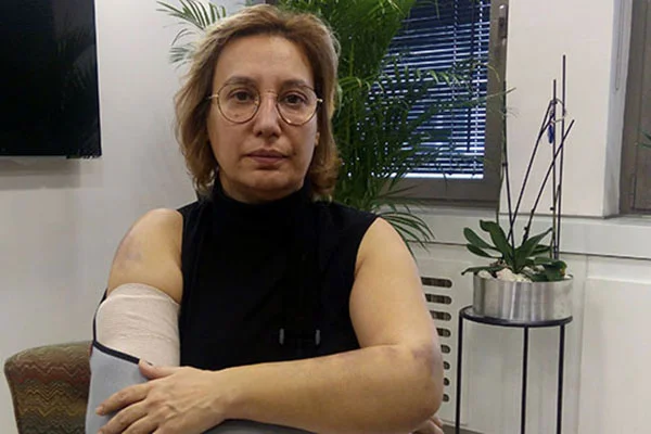Doktora beyzbol sopasıyla saldırdılar