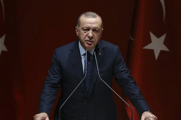 Erdoğan: AK Parti üyelerinden 504 bininin kaydını seçmen kütüklerinde bulamadık