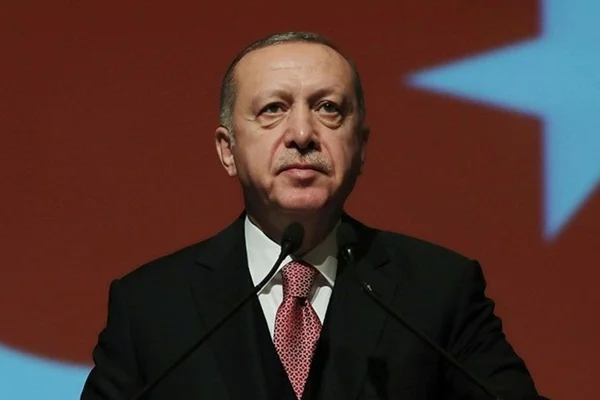 Erdoğan'dan CHP'li isim hakkında suç duyurusu