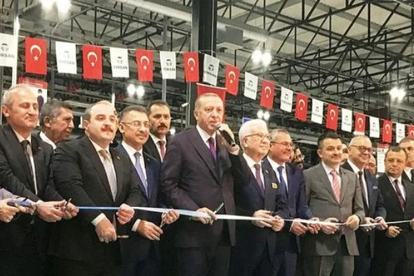 Erdoğan, Tirsan Kardan Fabrikasının açılışını yaptı