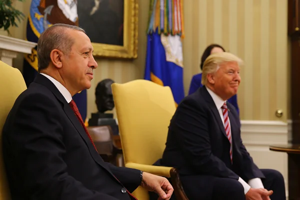 Foreign Policy: ABD IŞİD'ı yenmekte Türkiye'ye bel bağlayamaz