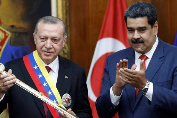 Fransız Senatör: Erdoğan da gidici