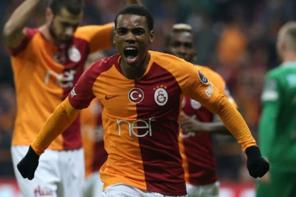 Galatasaray'da Rodrigues satılıyor!