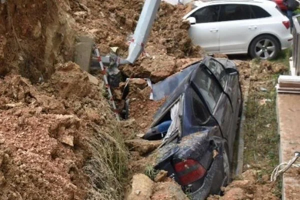 Görüntüler Aydın'dan! Araçlar bu halde bulundu