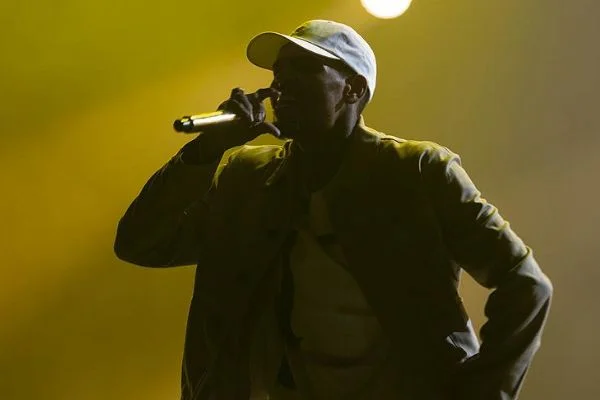 Gözaltındaki ABD'li şarkıcı Chris Brown serbest bırakıldı