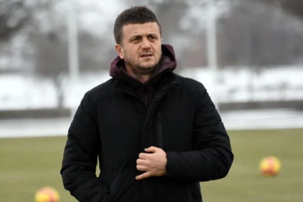 Hakan Keleş: 3 yabancı transfer düşünüyoruz