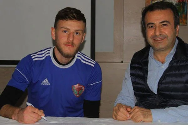 Hatayspor'a yeni orta saha