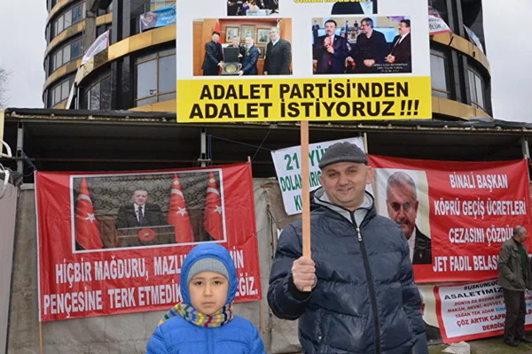 ''İslami bir otel yapılıyor diye bizi kandırdılar''