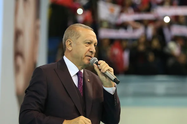 İşte AK Parti'nin İzmir adayları