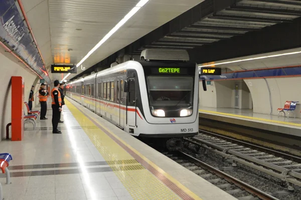 İZBAN'dan sonra metro ve tramvay personeli de greve hazırlanıyor