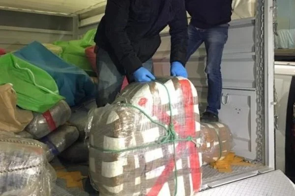 İzmir'de dev uyuşturucu operasyonunda ikinci dalga