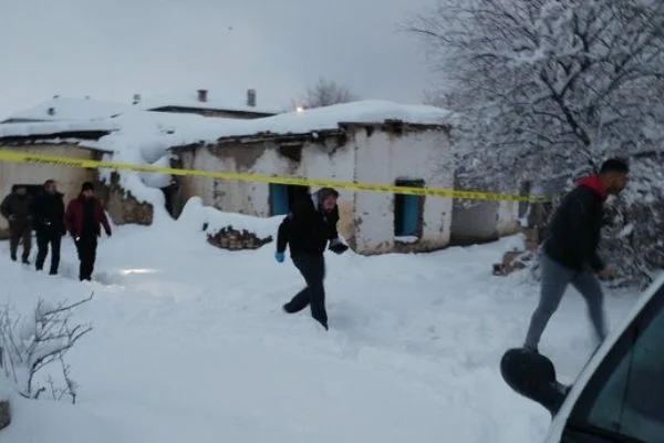 Konya'da metruk evde 2 adet el bombası bulundu