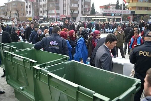 Kuyruğun ucu bucağı yok... Bakın ne için geldiler?