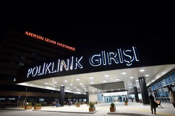 Mersin Şehir Hastanesinin temizliği cep telefonundan kontrol ediliyor