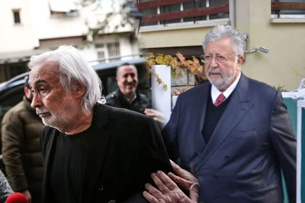 Metin Akpınar ve Müjdat Gezen'in itirazı reddedildi