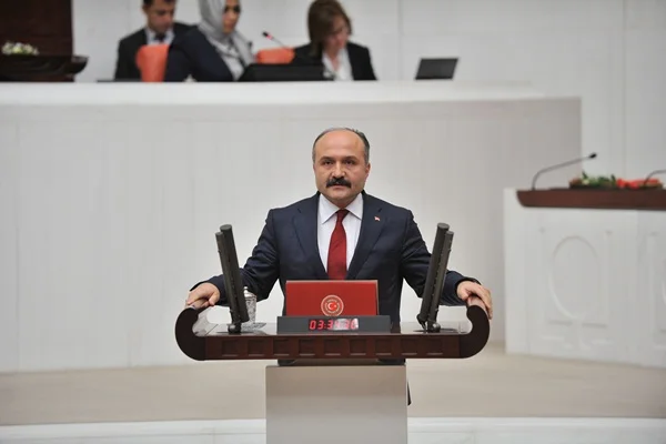 MHP tarafından ihraç edilmişti! Büyükşehirden adaylığını açıkladı