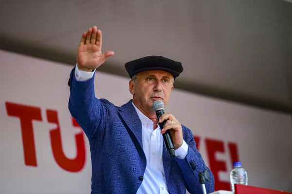 Muharrem İnce: Türkiye aynı esnaf lokantası gibi, kasa damada teslim edilmiş