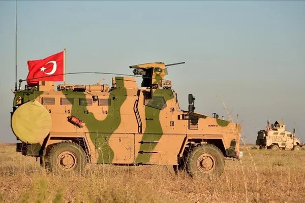 Münbiç'te ABD'le ortak eğitimlerin üçüncüsü tamamlandı