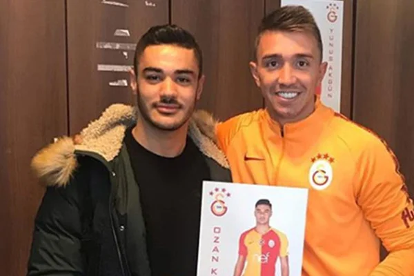 Muslera'dan Ozan Kabak'a veda